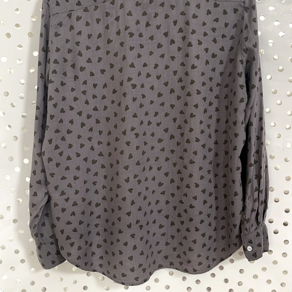 Frank & Eileen Gray Heart-Print Button-Down Shirt - Picture 9 of 10